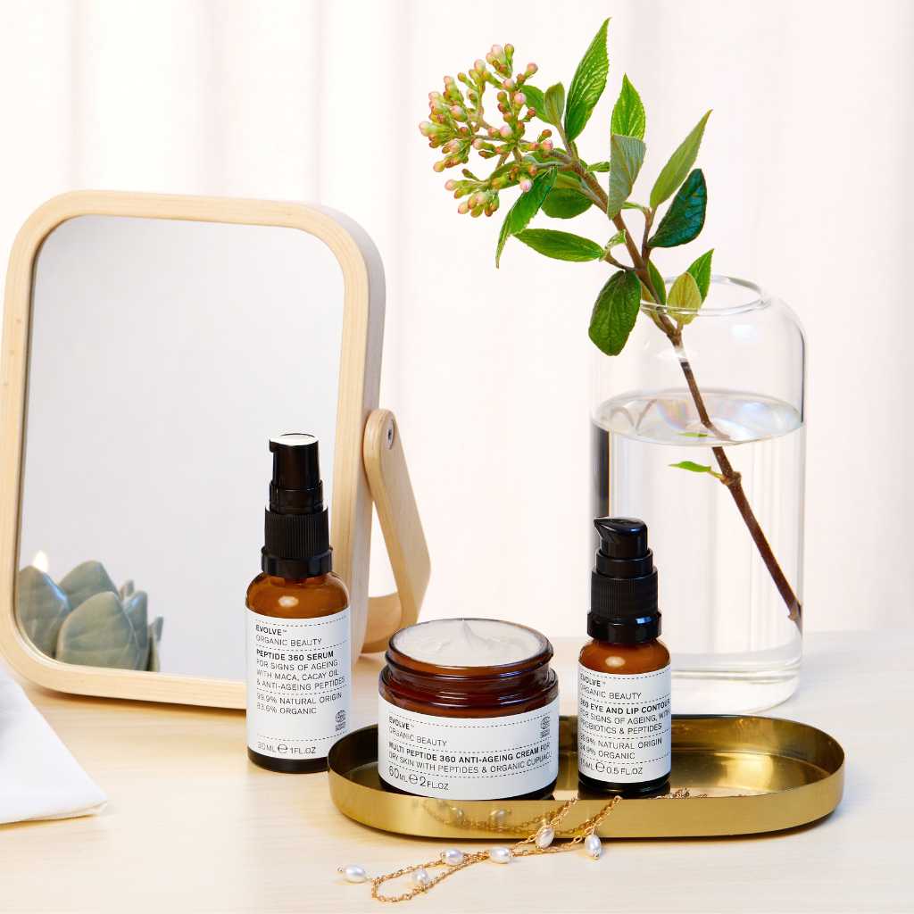 Evolve Organic Beauty Gift Set / Bundle 360 Smart Ageing Bundle